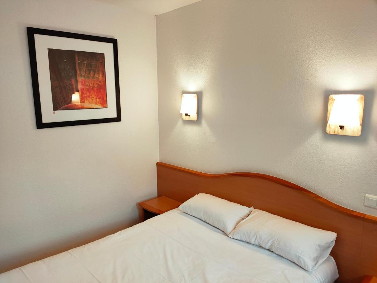 Brit Hotel Essentiel Cahors Nord Exterior foto